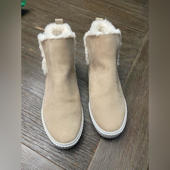 Timberland Women's Skyla Bay Pull-On Boots Tan Nude size 8.5 - Picture 2 of 11